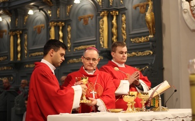 Mszy św. przewodniczył i homilię wygłosił bp Andrzej Przybylski.
