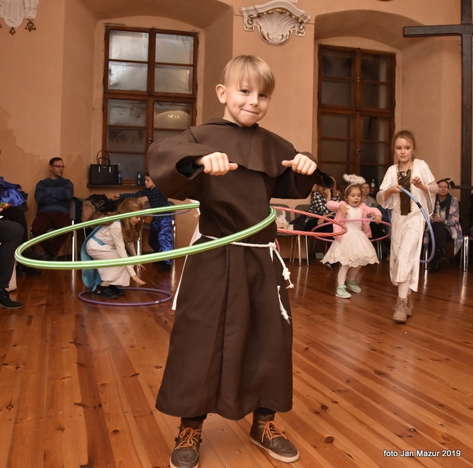 Bal Wszystkich Świętych w Żaganiu