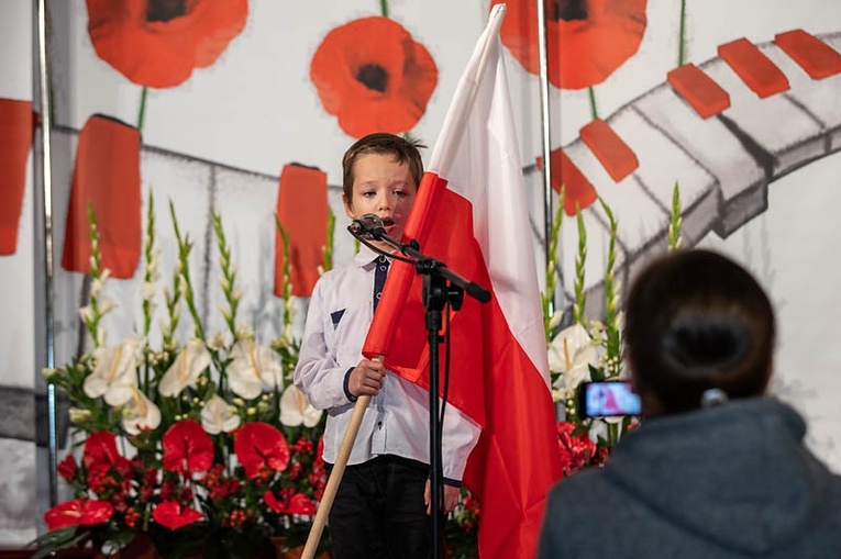 Konkurs pieśni patriotycznych