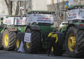 Ukraiński parlament przyjął w pierwszym czytaniu ustawę o obrocie ziemią rolną