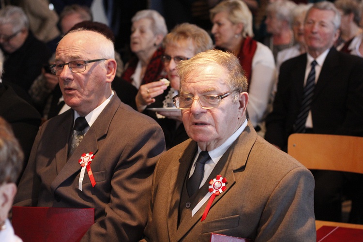 III Wędrujący Senioralny Festiwal pieśni patriotycznej i piosenki żołnierskiej