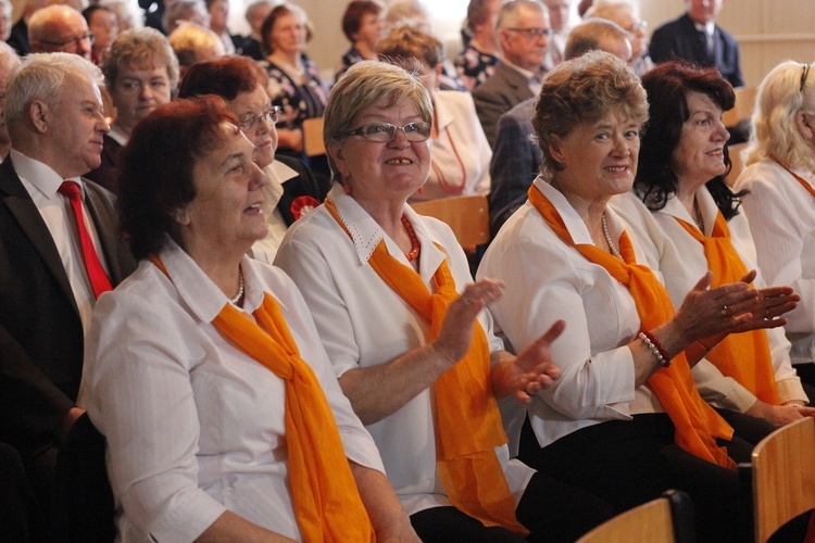 III Wędrujący Senioralny Festiwal pieśni patriotycznej i piosenki żołnierskiej