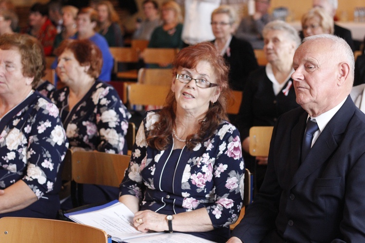 III Wędrujący Senioralny Festiwal pieśni patriotycznej i piosenki żołnierskiej