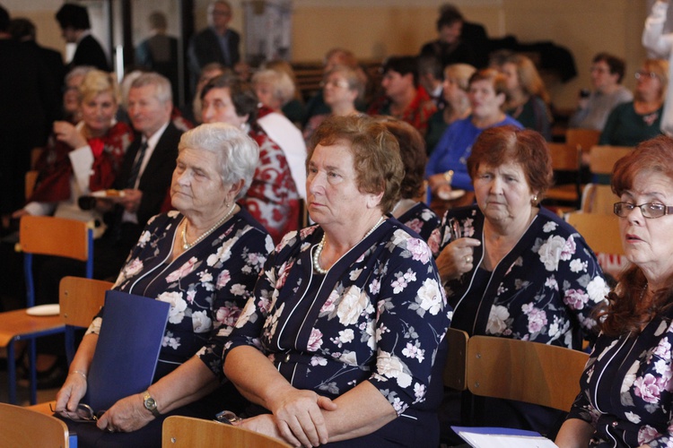 III Wędrujący Senioralny Festiwal pieśni patriotycznej i piosenki żołnierskiej