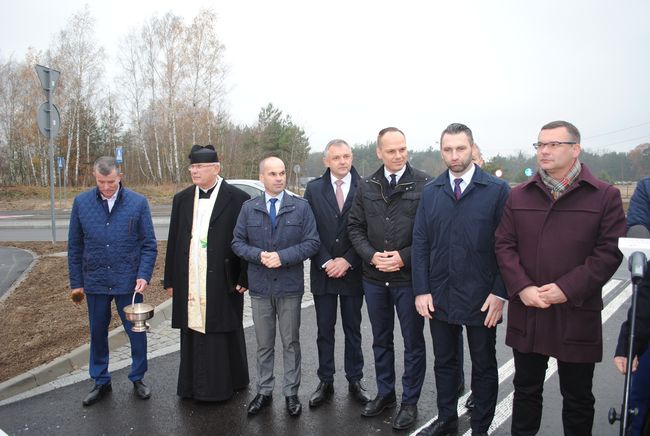 Pysznica. Otwarcie drogi i ronda