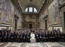 Papież o zagrożeniach dla demokracji i praworządności