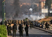 W Boliwii nie ustają starcia zwolenników Moralesa z policją i wojskiem