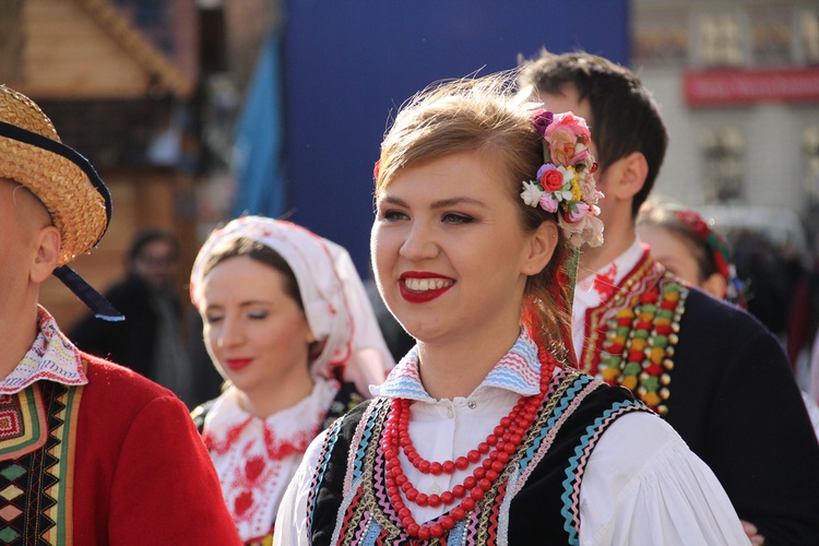 Szlachetna Paczka otworzyła bazę rodzin