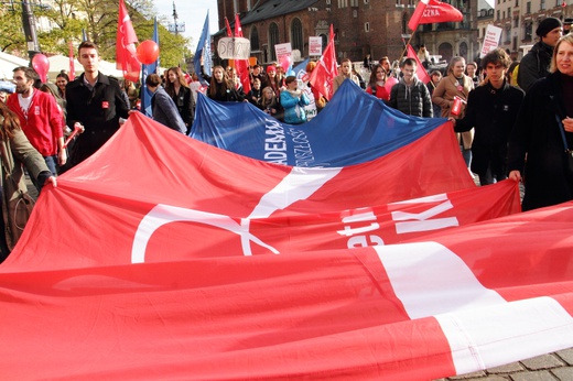 Marsz na otwarcie bazy rodzin Szlachetnej Paczki 2019