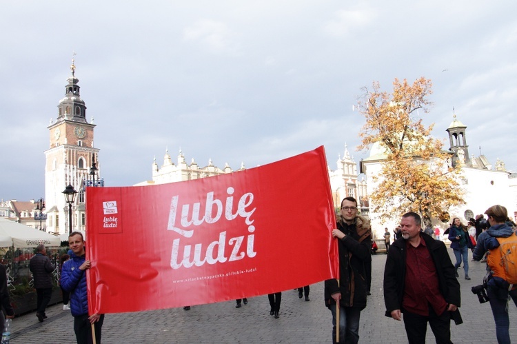 Marsz na otwarcie bazy rodzin Szlachetnej Paczki 2019