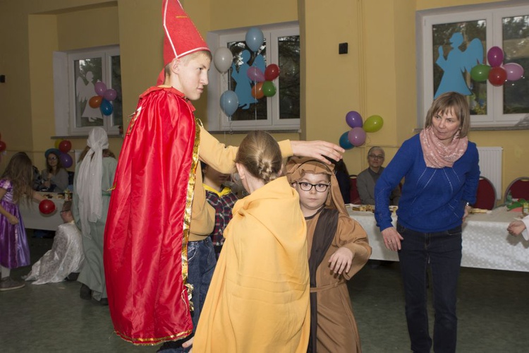 ​Bal Wszystkich Świętych dla dzieci z całej diecezji w Gorzowi Wlkp.