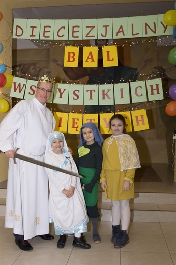 ​Bal Wszystkich Świętych dla dzieci z całej diecezji w Gorzowi Wlkp.