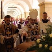 Pobiegłeś do nieba. Pogrzeb o. Mikołaja Rudyka OFM