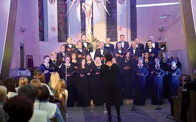 Chorus Familiaris z parafii w Woli Baranowskiej.