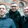 Krakowscy kompozytorzy P. Pałka, H. Kowalski i P. Bębenek.