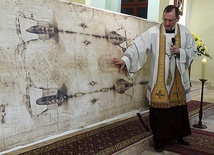 Ojciec prof. Paweł Mazanka CSsR w kościele sióstr  w Starym Bielsku.