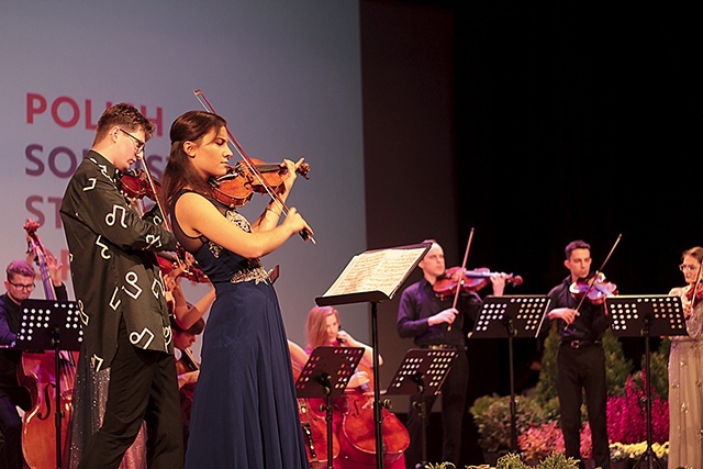 W Narodowe Święto Niepodległości w kinoteatrze Polonez odbył się niezwykły koncert Polish Soloists String Orchestra.