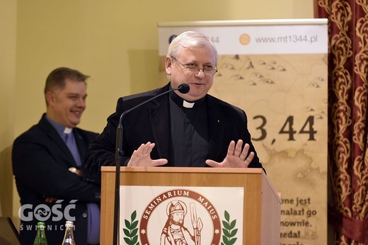 Wykład o fałszywych obrazach Ducha Świętego