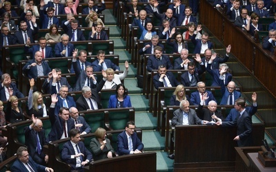 Sejm udzielił wotum zaufania rządowi Mateusza Morawieckiego