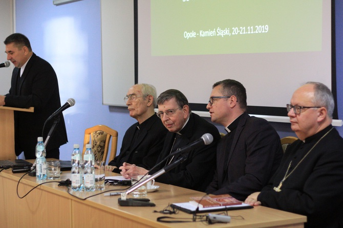 Międzynarodowa konferencja ekumeniczna z udziałem kard. Kurta Kocha