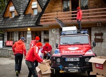 Szlachetna Paczka Krzysztofa Wielickiego, Andrzeja Bargiela i ratowników GOPR