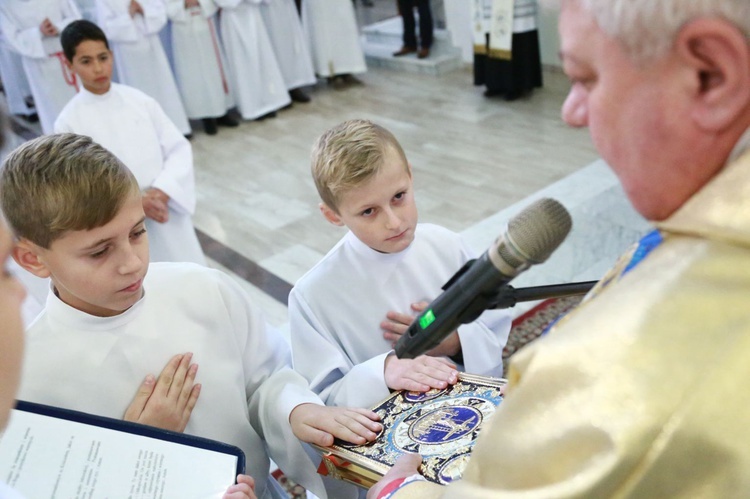 Błogosławieństwo lektorów u MB Fatimskkiej w Tarnowie