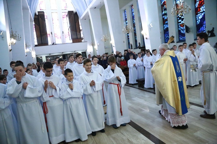 Błogosławieństwo lektorów u MB Fatimskkiej w Tarnowie