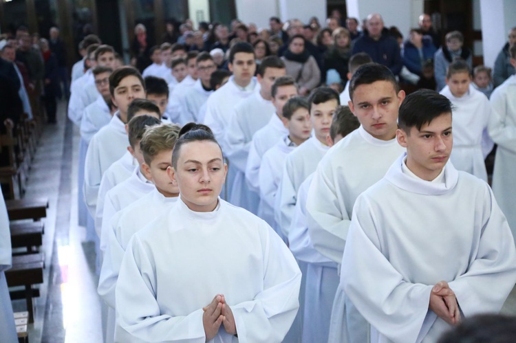 Błogosławieństwo lektorów u MB Fatimskkiej w Tarnowie