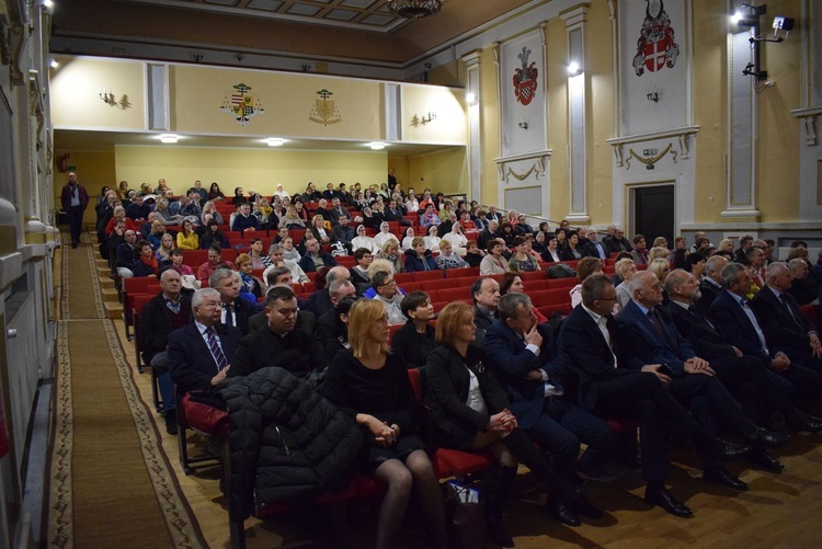 "Solidarni z Rodziną"