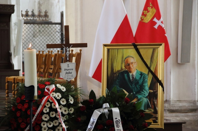 Pogrzeb śp. Zbgniewa Jujki, rysownika i karykaturzysty