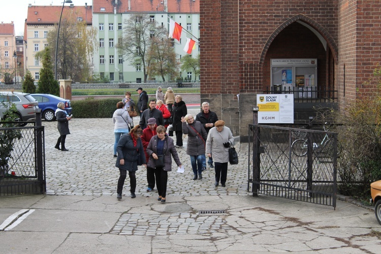 Wszystkie margaretki na pokład!