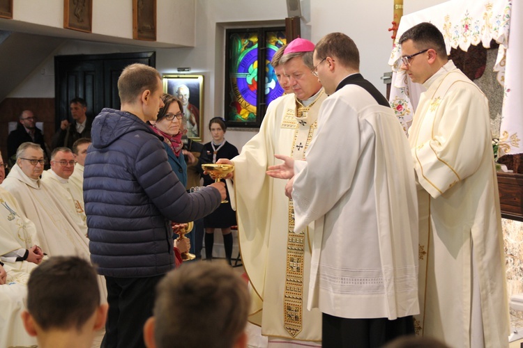 Obchody 30. rocznicy poświęcenia kościoła NMP Matki Miłosierdzia we Wrocławiu