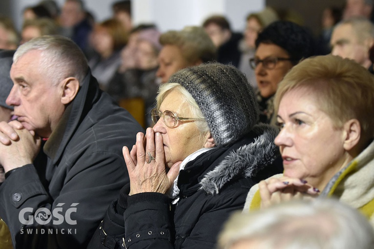 Msza św. z modlitwą o uzdrowienie w Świdnicy