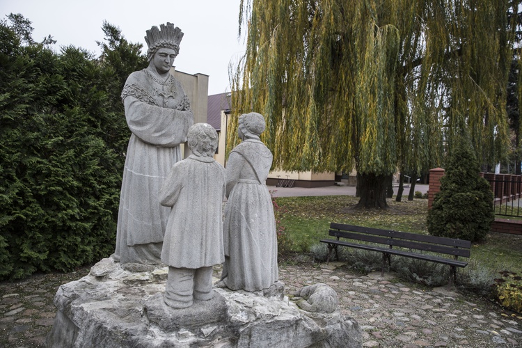 Konsekracja kościoła MB Saletyńskiej we Włochach