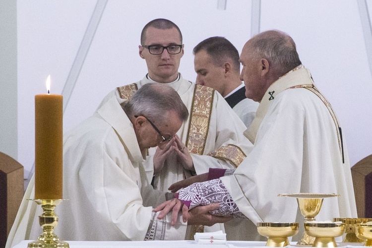 Konsekracja kościoła MB Saletyńskiej we Włochach