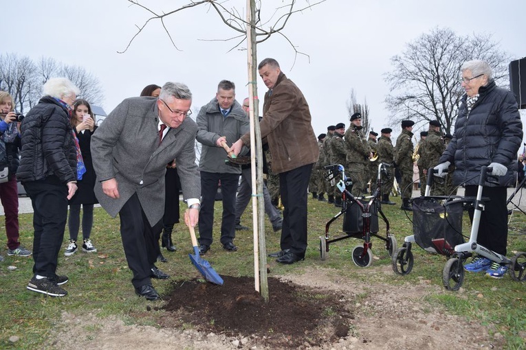 W Strzegomiu stanął pomnik ofiar nazizmu