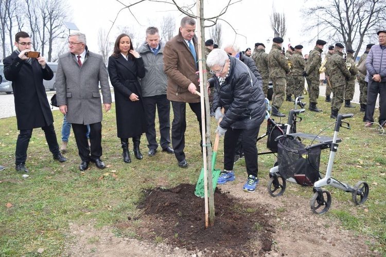 W Strzegomiu stanął pomnik ofiar nazizmu