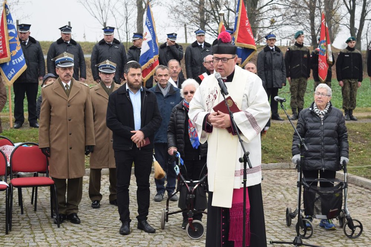 W Strzegomiu stanął pomnik ofiar nazizmu