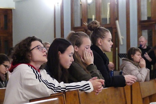 MU - Młodzi Uwielbiają na Złotych Łanach - listopad 2019