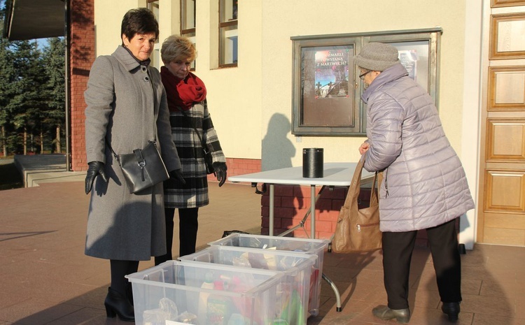 Nowa Wieś z pomocą siostrom klaryskom z Kęt