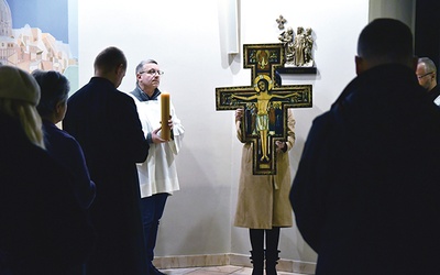 Pierwsze czuwanie odbyło się 20 listopada w koszalińskim CEF. Pozostałe organizują kolejne rejony Domowego Kościoła – słupski, szczecinecki i wałecki.