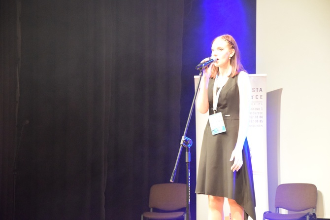 The Voice of Fara