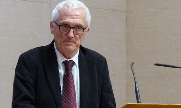 Śledztwo ws. słów Jana T. Grossa o Polakach umorzone