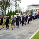 Zdziechowice. Przekazanie wozu strażackiego