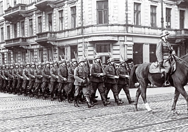 5.10.1939. Defilada niemiecka w podbitej Warszawie.