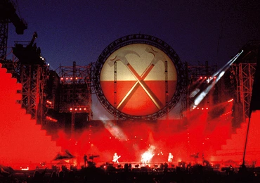 Koncert Pink Floyd 21 lipca 1990 r. w Berlinie po upadku muru, przeszedł do historii.