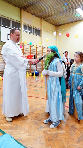 Bal świętych w Woli Rzędzińskiej