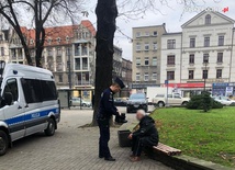 Katowice. Wzruszający gest policjanta