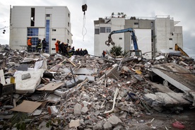 Albania: 100 tys. euro od Papieża dla ofiar trzęsienia ziemi