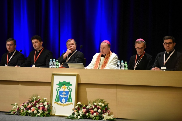 III sesja plenarna V Synodu Diecezji Tarnowskiej